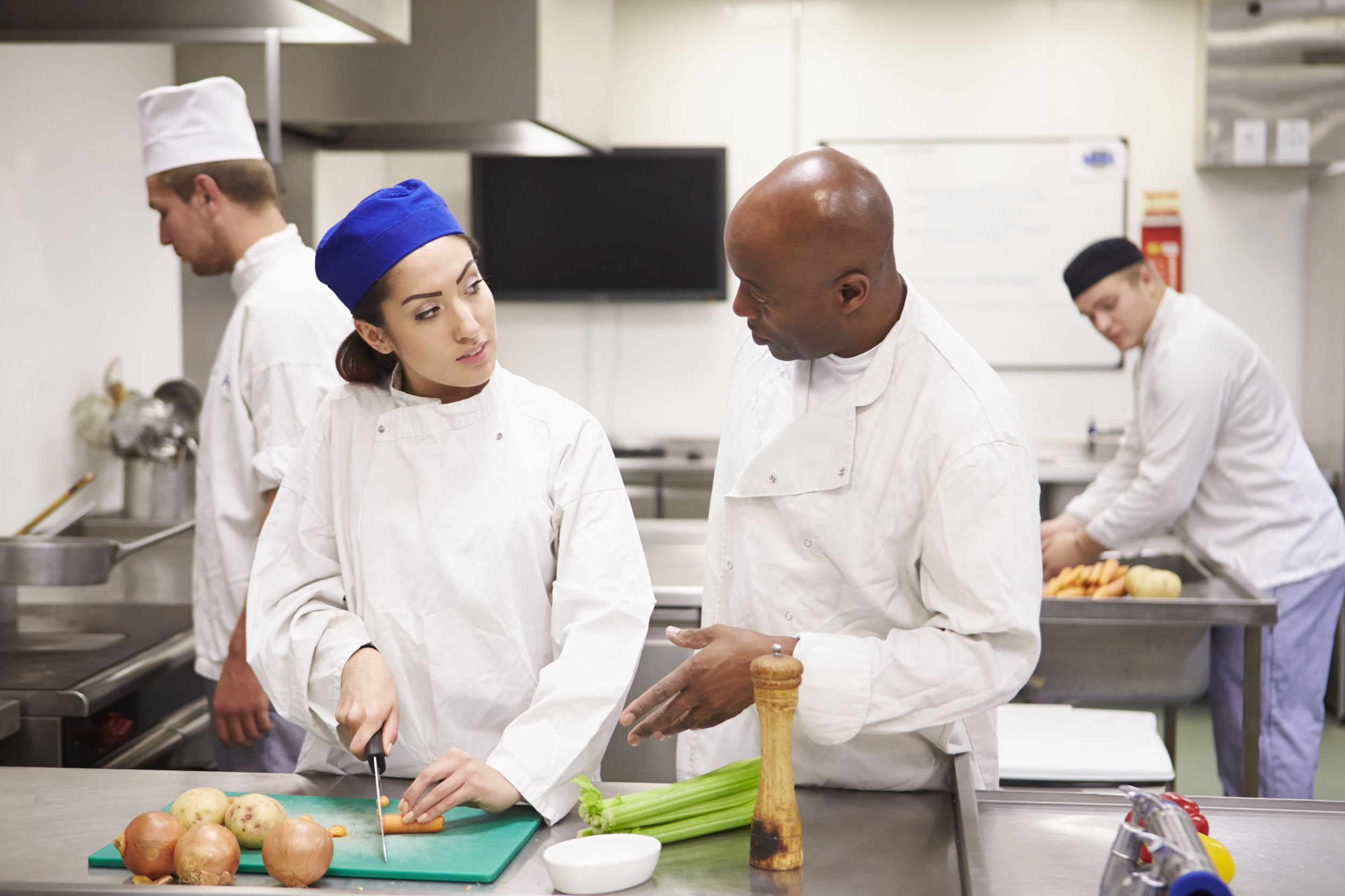 Kitchen Staff Food Prep 